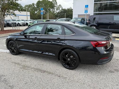 2026 Volkswagen Jetta 1.4T SE