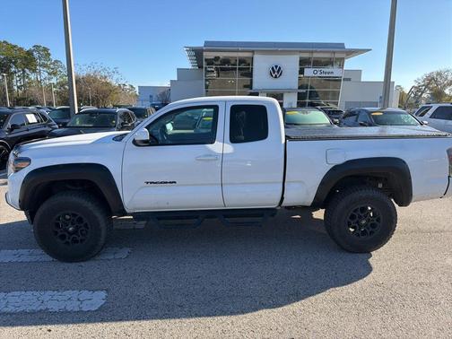 2020 Toyota Tacoma SR5