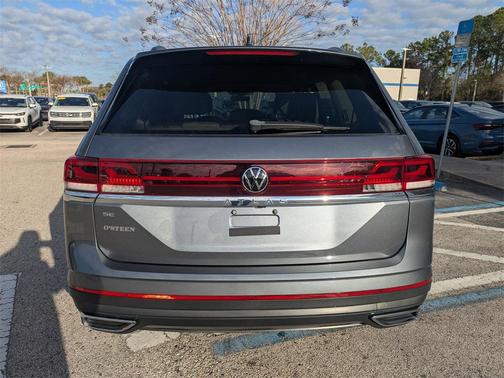 2024 Volkswagen Atlas 2.0T SE