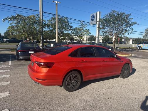 2019 Volkswagen Jetta 1.4T SEL Premium