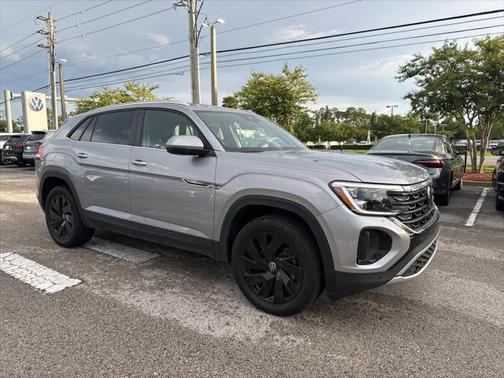 2024 Volkswagen Atlas Cross Sport 2.0T SE w/Technology