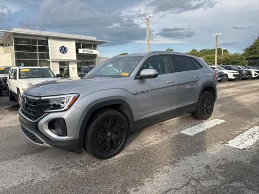 2024 Volkswagen Atlas Cross Sport 2.0T SE w/Technology