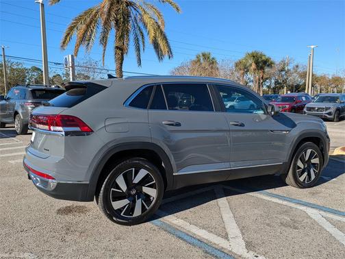 2026 Volkswagen Atlas Cross Sport 2.0T SEL