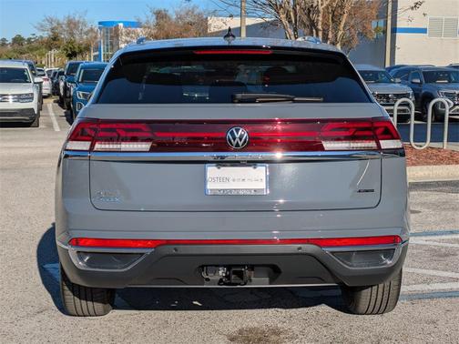 2026 Volkswagen Atlas Cross Sport 2.0T SEL