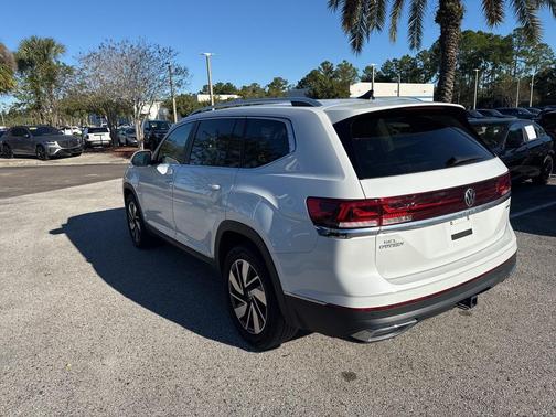 2025 Volkswagen Atlas 2.0T SEL
