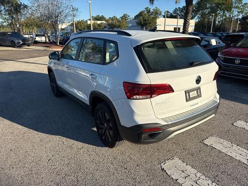 2023 Volkswagen Taos 1.5T S