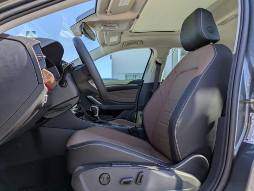 Platinum Gray Metallic 2026 Volkswagen Jetta 1.4T SEL