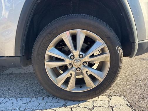 2013 Jeep Grand Cherokee Laredo