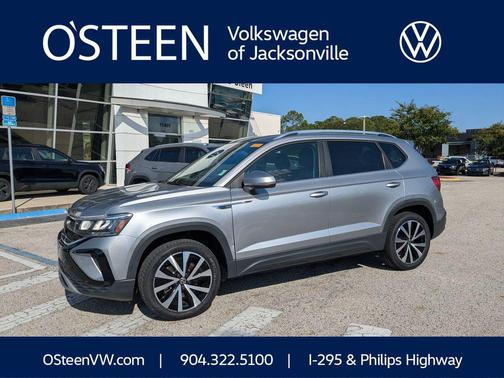 Pyrite Silver Metallic 2023 Volkswagen Taos 1.5T SE