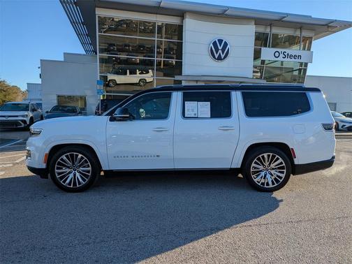 2024 Jeep Grand Wagoneer L Series III 4x4