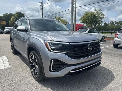 2024 Volkswagen Atlas 2.0T SEL Premium R-Line 4MOTION