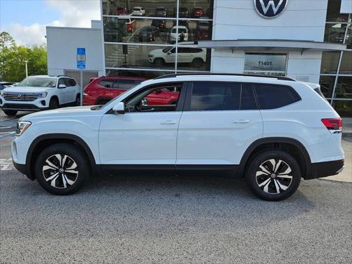 2025 Volkswagen Atlas 2.0T SE