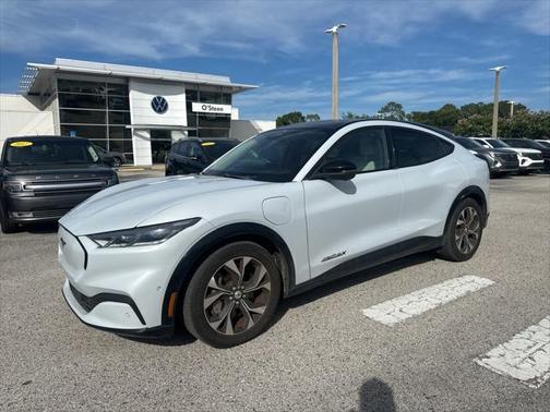 2021 Ford Mustang Mach-E Premium
