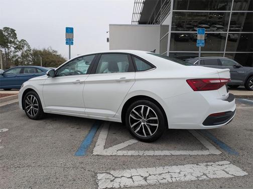 2026 Volkswagen Jetta 1.4T SE