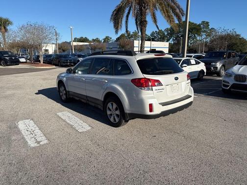 2012 Subaru Outback 2.5i Limited