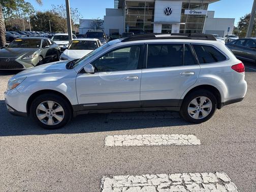 2012 Subaru Outback 2.5i Limited