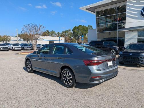 Platinum Gray Metallic 2026 Volkswagen Jetta 1.4T S