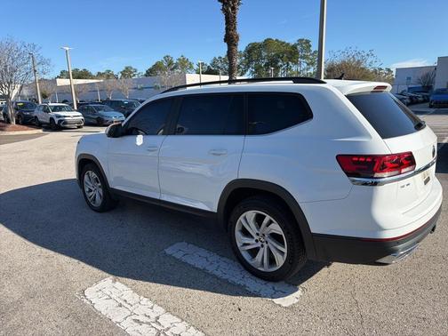 2021 Volkswagen Atlas 3.6L SE w/Technology