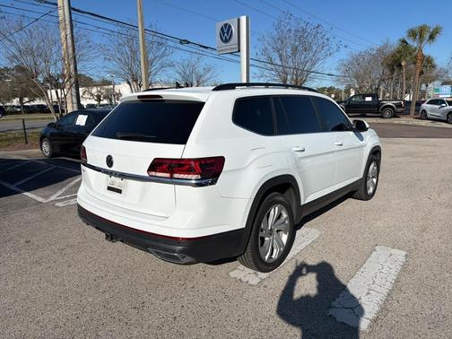 2021 Volkswagen Atlas 3.6L SE w/Technology