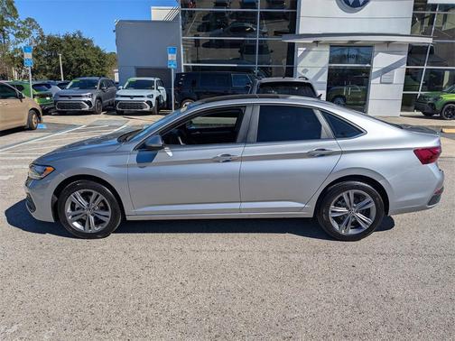 2023 Volkswagen Jetta 1.5T SE