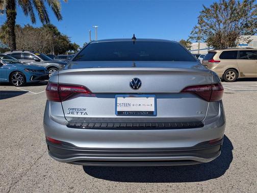 2023 Volkswagen Jetta 1.5T SE