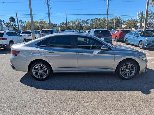 2023 Volkswagen Jetta 1.5T SE