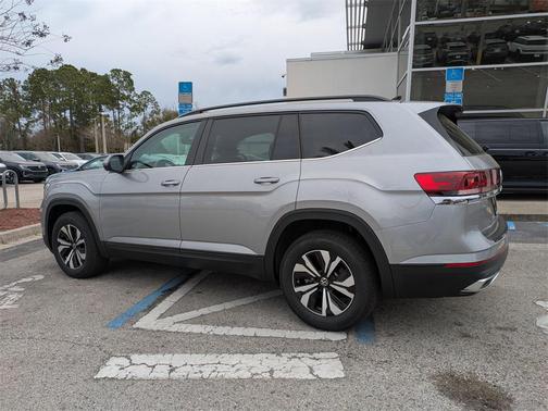 2026 Volkswagen Atlas 2.0T SE