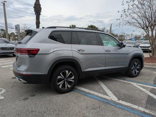 2026 Volkswagen Atlas 2.0T SE