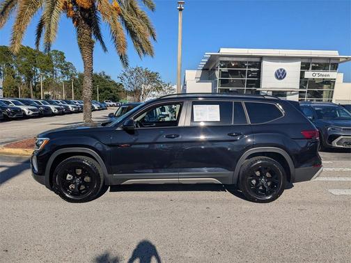 2025 Volkswagen Atlas 2.0T Peak Edition