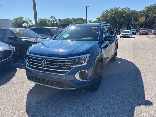 Mountain Lake Blue Metallic 2025 Volkswagen Atlas 2.0T SE w/Technology