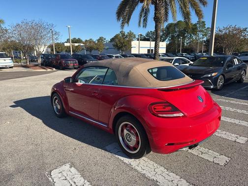 2018 Volkswagen Beetle 2.0T Coast