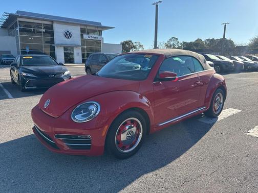2018 Volkswagen Beetle 2.0T Coast