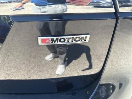 2021 Volkswagen Atlas 2.0T SE w/Technology 4MOTION