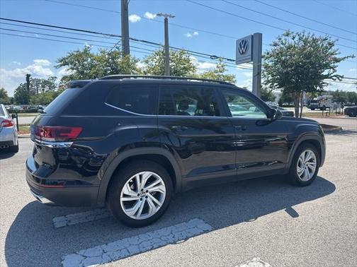 2021 Volkswagen Atlas 2.0T SE w/Technology 4MOTION