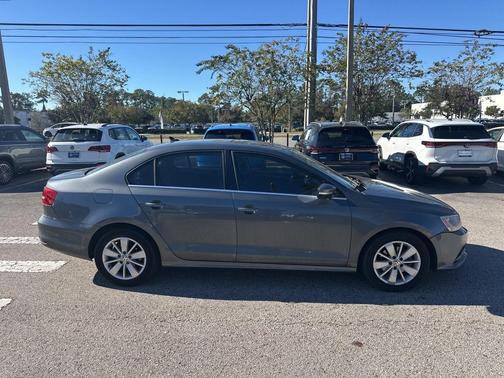 2015 Volkswagen Jetta 2.0L TDI SE w/Connectivity
