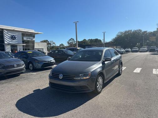 2015 Volkswagen Jetta 2.0L TDI SE w/Connectivity