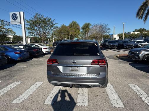 2019 Volkswagen Atlas 3.6L SE w/Technology
