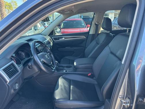 2019 Volkswagen Atlas 3.6L SE w/Technology