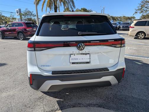 2026 Volkswagen Tiguan 2.0T S