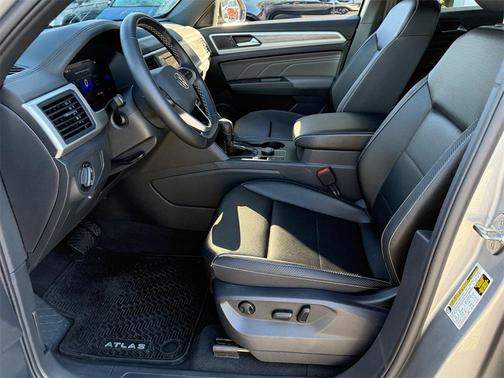 2023 Volkswagen Atlas Cross Sport 2.0T SE