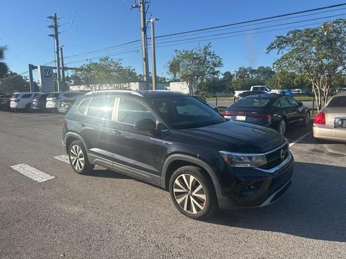 2022 Volkswagen Taos 1.5T SE