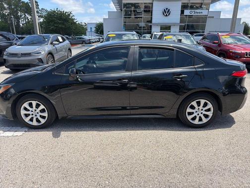 Black Sand Pearl 2022 Toyota Corolla LE