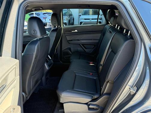 2022 Volkswagen Atlas Cross Sport 3.6L V6 SE w/Technology