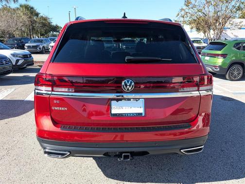 2025 Volkswagen Atlas 2.0T SE w/Technology