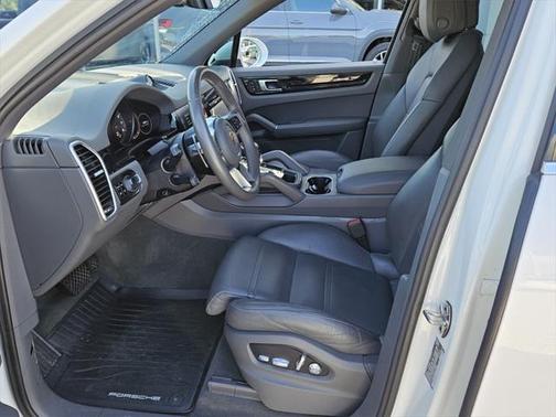 2019 Porsche Cayenne Base