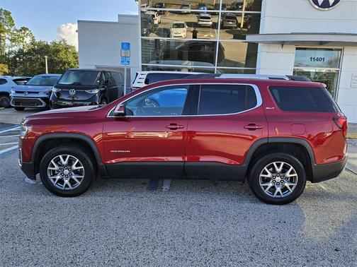 2023 GMC Acadia FWD SLT