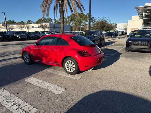 2019 Volkswagen Beetle 2.0T S