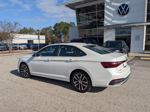 2026 Volkswagen Jetta 1.4T SE