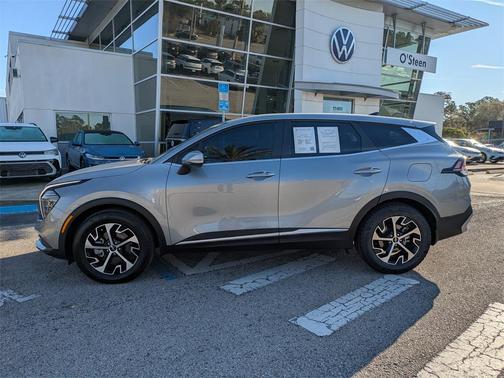 2024 Kia Sportage EX