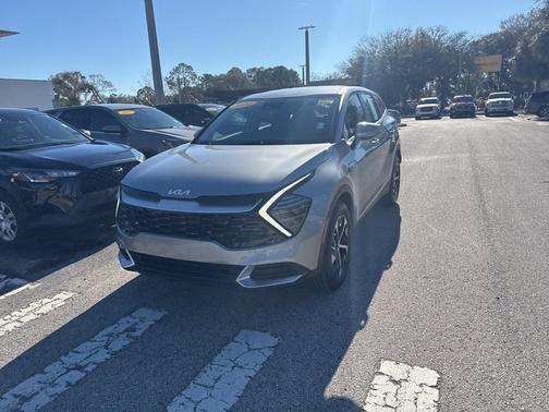 2024 Kia Sportage EX